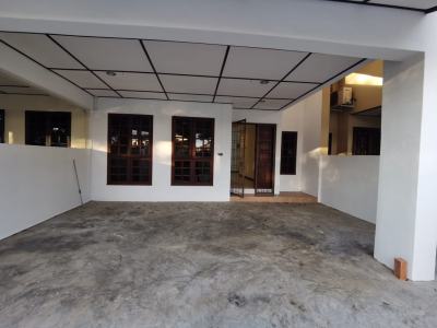 Stutong Tabuan Jaya Double storey house for rent photo 4